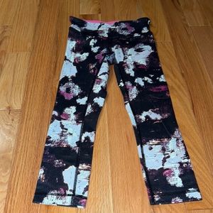 Lululemon size 4 leggings in black with white and pink design